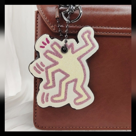 EUC: COACH x KEITH HARING "THE DANCING MAN" HANG TAG/(2) BAG CHARMS - Picture 8 of 10